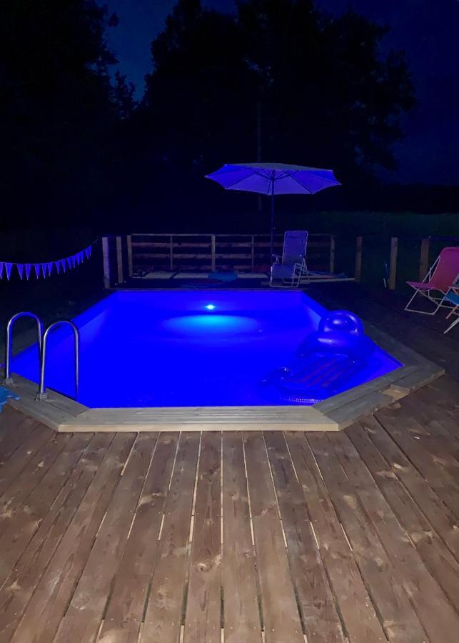 Gite Du Moulin Toucan Berneuil  Buitenkant foto